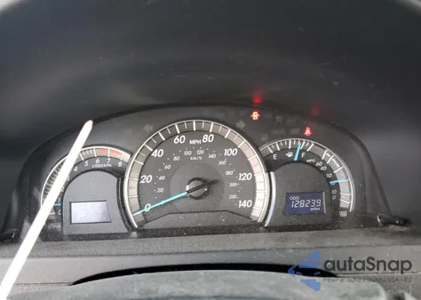 2012 Toyota Camry Se z USA, uszkodzony, nr VIN 4T1BK1FK5CU011697